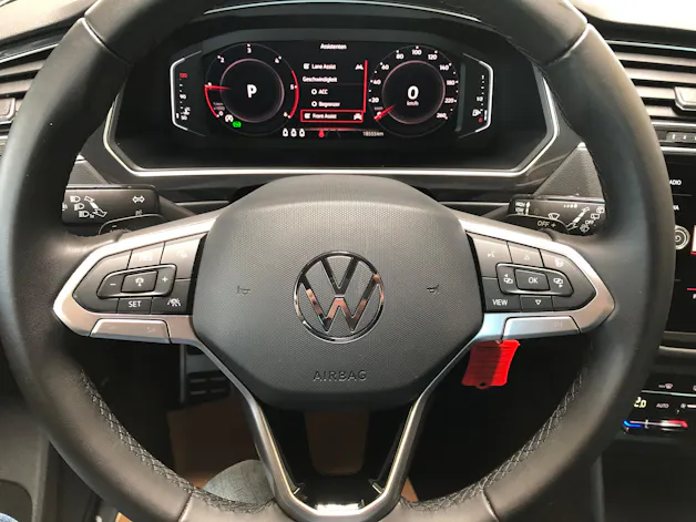 VW Tiguan 2.0 TDI SCR MOVE 4Motion DSG
