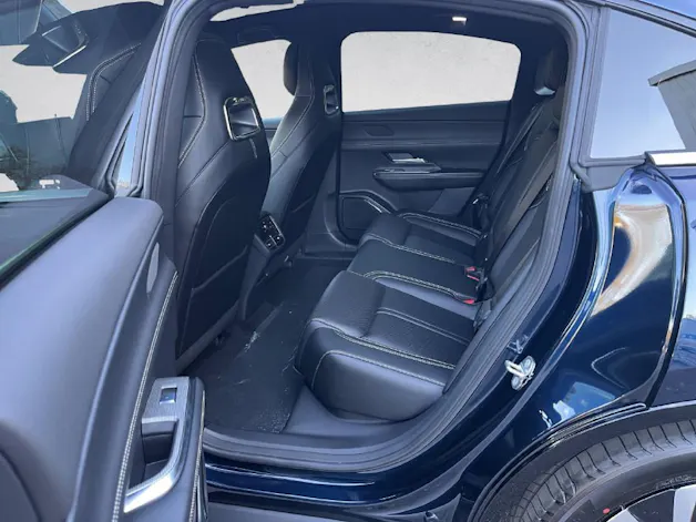 MAZDA 6e Takumi Long Range (80kWh)