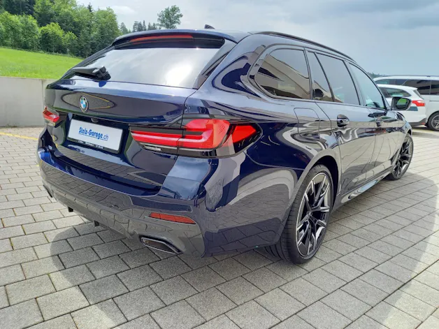 BMW 520d xDrive 48V Touring M Sport Steptronic