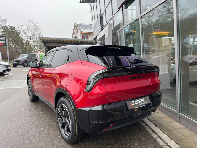 ALFA ROMEO Junior 1.2 48V Hybrid Q4