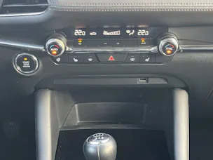 MAZDA 3 Hatchback 2.0 180 Revolution AWD