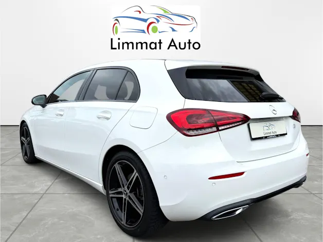 MERCEDES-BENZ A 180 d Edition