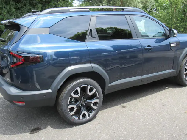 DACIA Bigster 1.2 Hybrid Journey 4WD