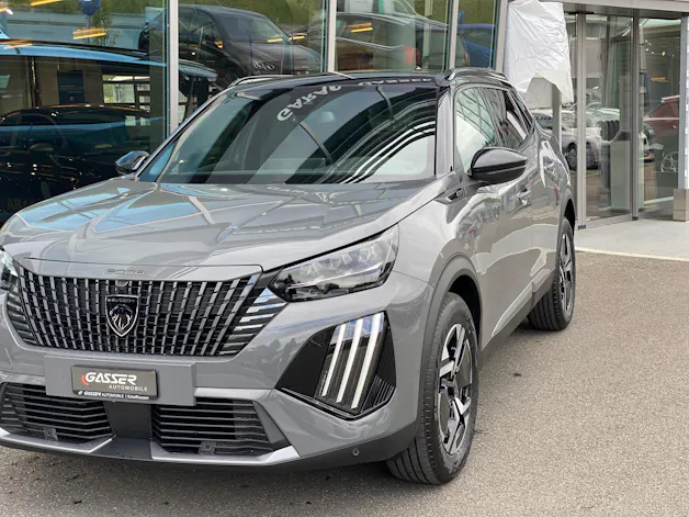PEUGEOT 2008 1.2 145 MHEV GT Exclusive