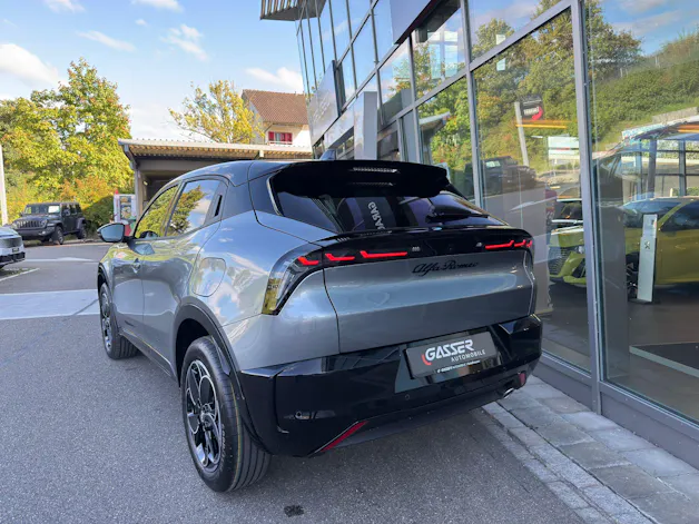 ALFA ROMEO Junior 1.2 48V Hybrid Q4