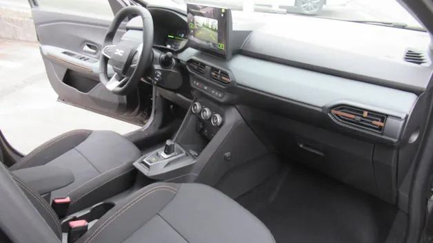 DACIA Jogger 1.8 Hybrid Extreme
