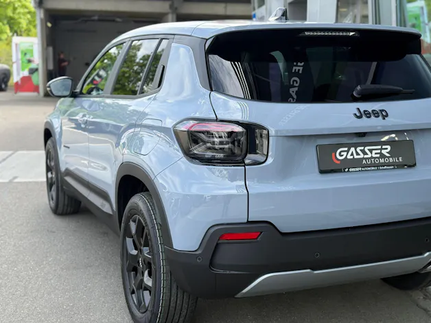 JEEP Avenger 1.2 Turbo MHEV Black Edition