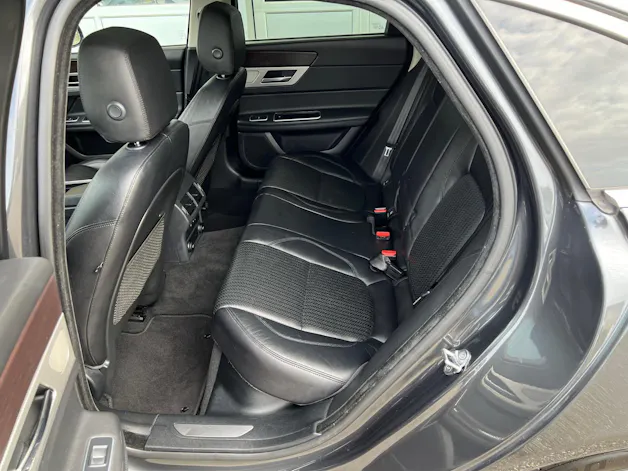 Jaguar XF 20d Prestige Automatic