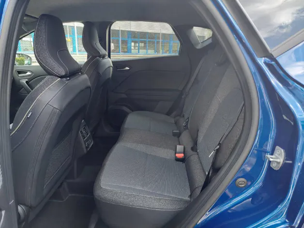 RENAULT Captur 1.8 E-Tech techno 160