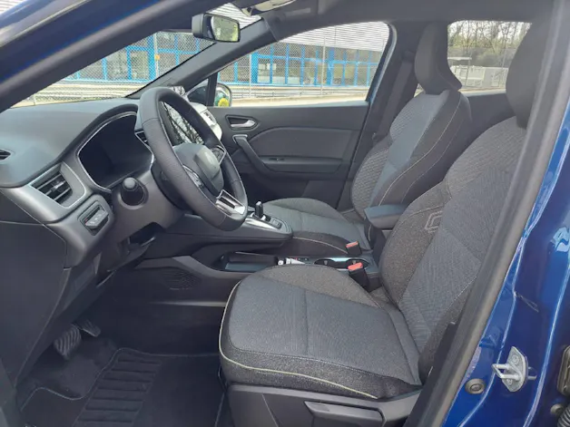 RENAULT Captur 1.8 E-Tech techno 160