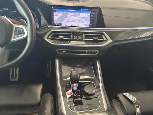 BMW X5M Competition Steptronic Competition mit AKRAPOVIC