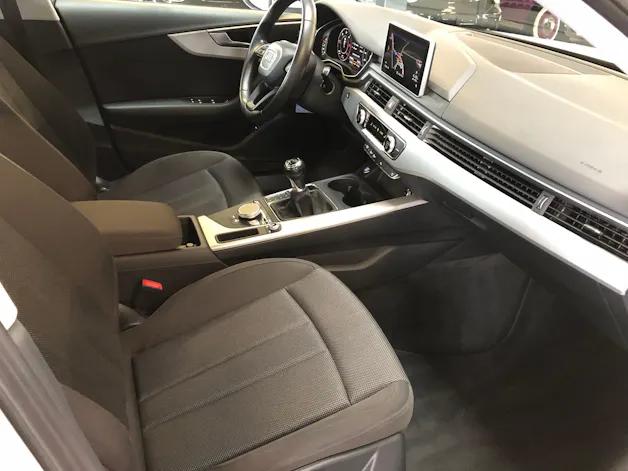 AUDI A4 Avant 2.0 TDI