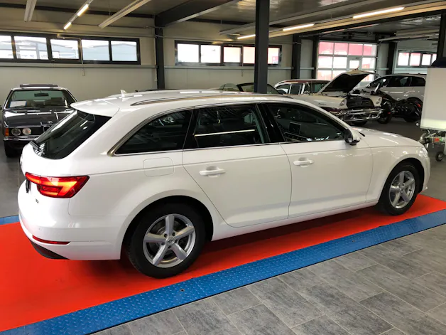 AUDI A4 Avant 2.0 TDI