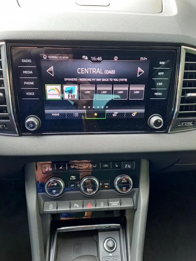 SKODA Karoq 2.0 TDI CR Ambition 4x4 DSG