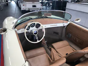 PORSCHE 356 Speedster Replica