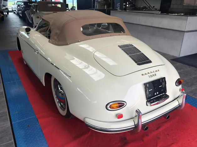PORSCHE 356 Speedster Replica