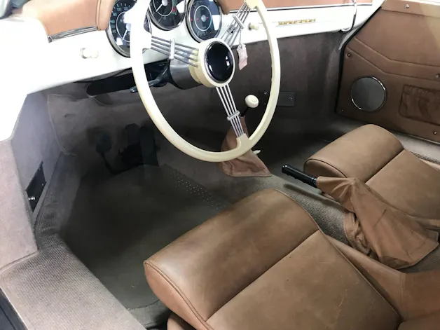 PORSCHE 356 Speedster Replica