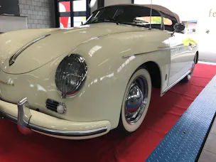 PORSCHE 356 Speedster Replica
