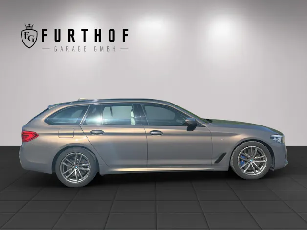 BMW 540i xDrive Touring Steptronic