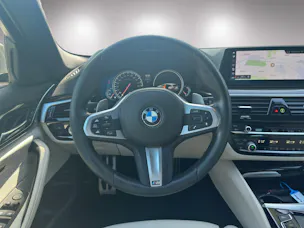 BMW 540i xDrive Touring Steptronic