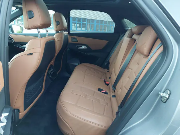 DS AUTOMOBILES DS7 Crossback 1.6 E-Tense Be Chic 4x4 300PS