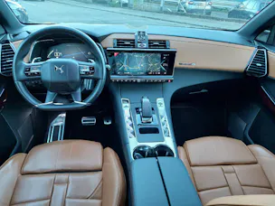 DS AUTOMOBILES DS7 Crossback 1.6 E-Tense Be Chic 4x4 300PS