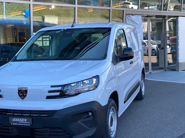 PEUGEOT Partner 1.2 Pure Tech 110 Standard 650kg