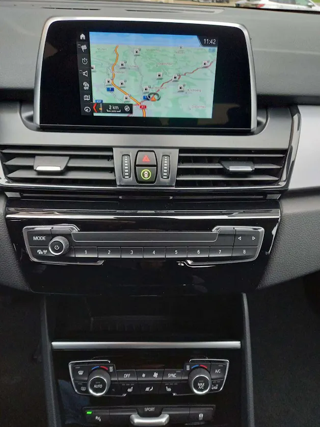BMW 216d Gran Tourer DKG