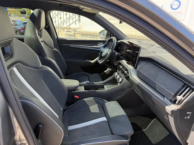 SKODA Kodiaq 2.0 TSI SportLine 4x4 7 SITZER
