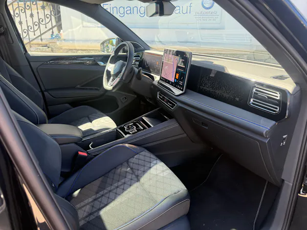 VW Tiguan 2.0 TSI R-Line DSG 4motion