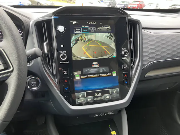 Subaru Forester Station 2.0i e-Boxer Swiss Plus