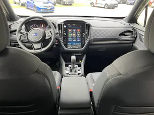 Subaru Forester Station 2.0i e-Boxer Swiss Plus