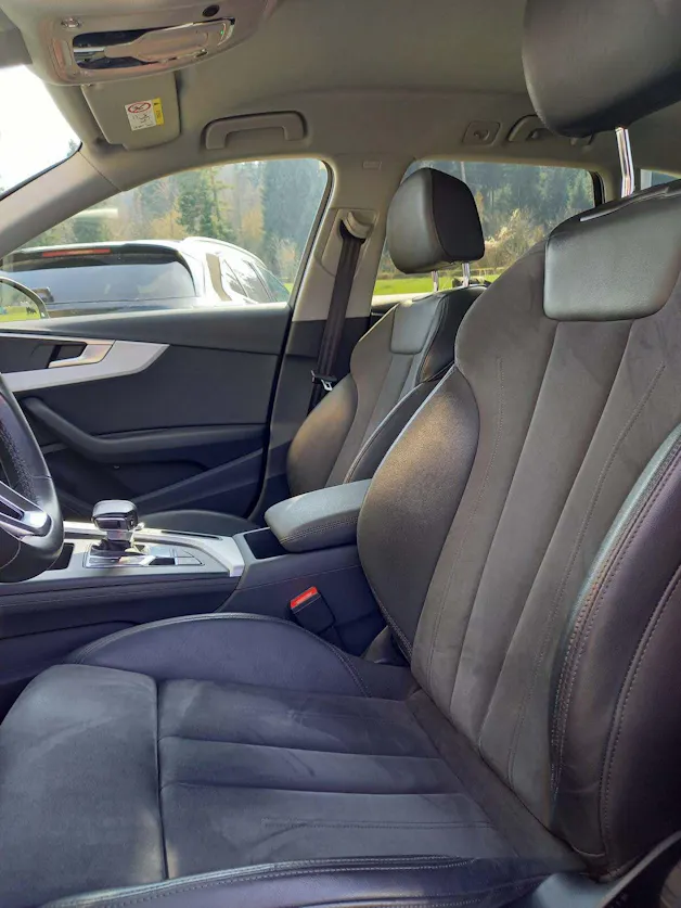 AUDI A4 Avant 40 TDI quattro S-tronic