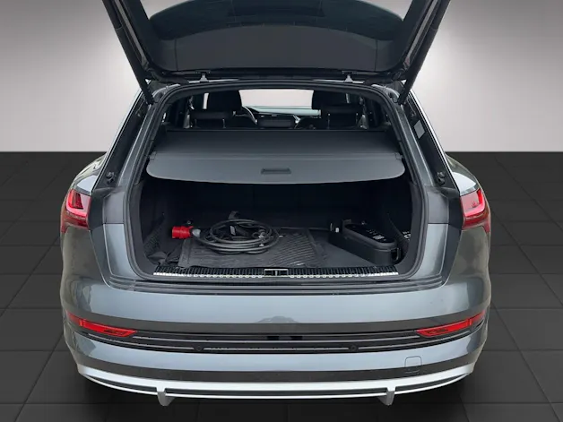 AUDI e-tron 55 S Line quattro