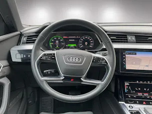 AUDI e-tron 55 S Line quattro