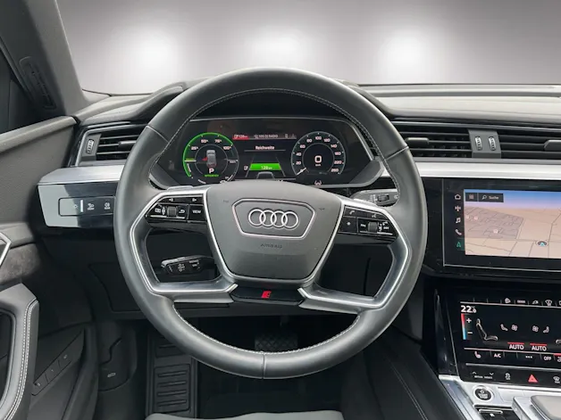 AUDI e-tron 55 S Line quattro