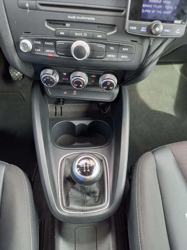 AUDI A1 1.6 TDI Ambition **frisch ab MFK, Service und Zahnriemen mit Wasserpumpe ersetzt**