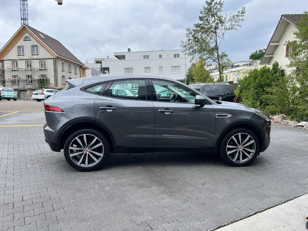 Jaguar E-Pace 2.0 P200 HSE AWD Automatik