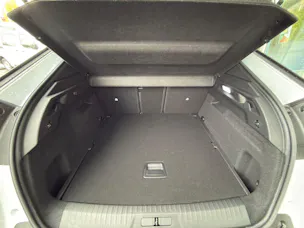 PEUGEOT 3008 145 e-DSC6 Hybrid Allure Premium