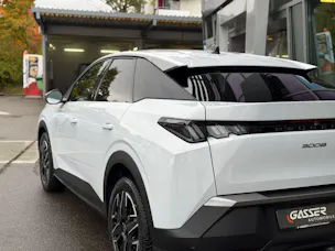 PEUGEOT 3008 145 e-DSC6 Hybrid Allure Premium