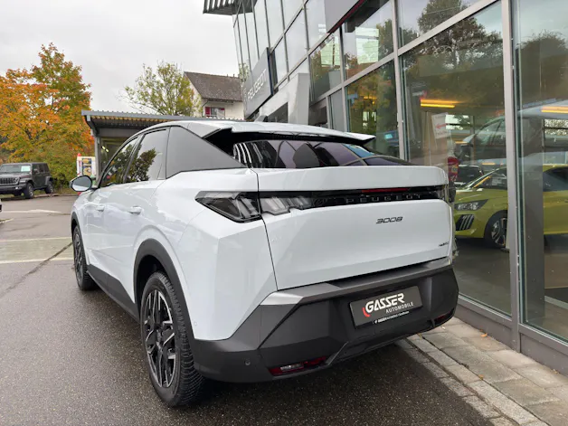 PEUGEOT 3008 145 e-DSC6 Hybrid Allure Premium