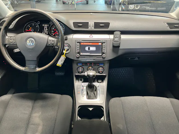 VW Passat Variant 2.0 TDI Trendline DSG