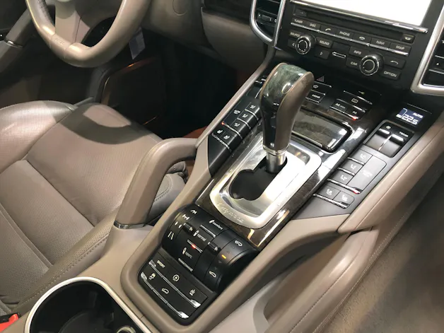 PORSCHE Cayenne S