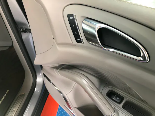 PORSCHE Cayenne S