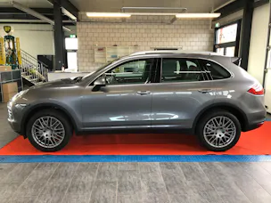 PORSCHE Cayenne S