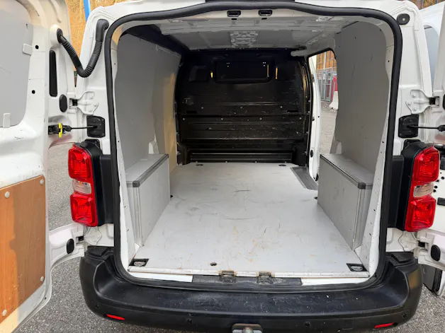 PEUGEOT Expert 2.0 BlueHDi 150 S&S Active Standard