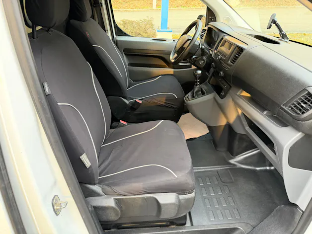 PEUGEOT Expert 2.0 BlueHDi 150 S&S Active Standard