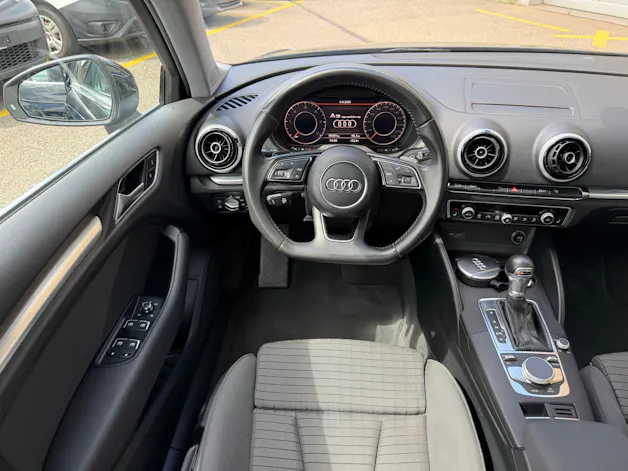 AUDI A3 Sportback 2.0 TDI Sport S-tronic quattro