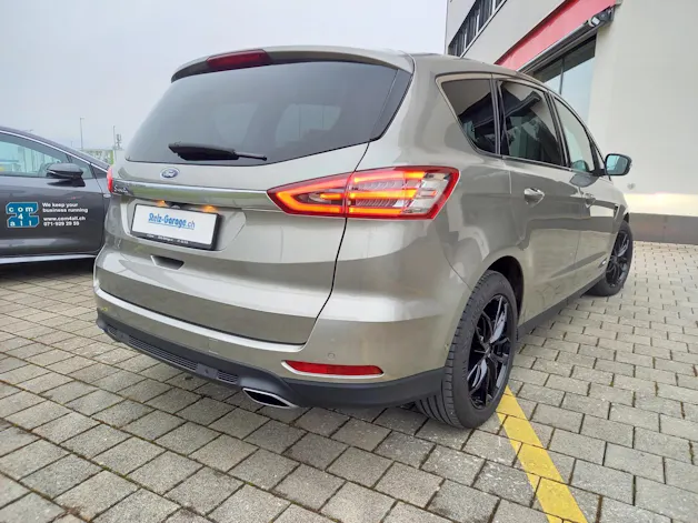 FORD S-Max 2.0 TDCi Titanium AWD PowerShift
