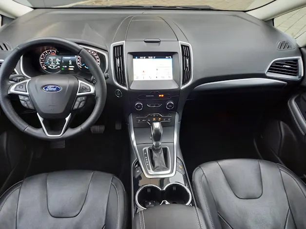 FORD S-Max 2.0 TDCi Titanium AWD PowerShift